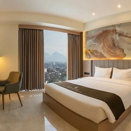 Redliving Apartemen Premium Exclusive Seturan Yogyakarta Luaran gambar